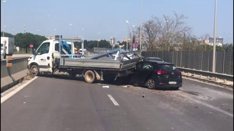 Tragedia sulla statale 100 Bari oggi: l'incidente che ha sconvolto la città